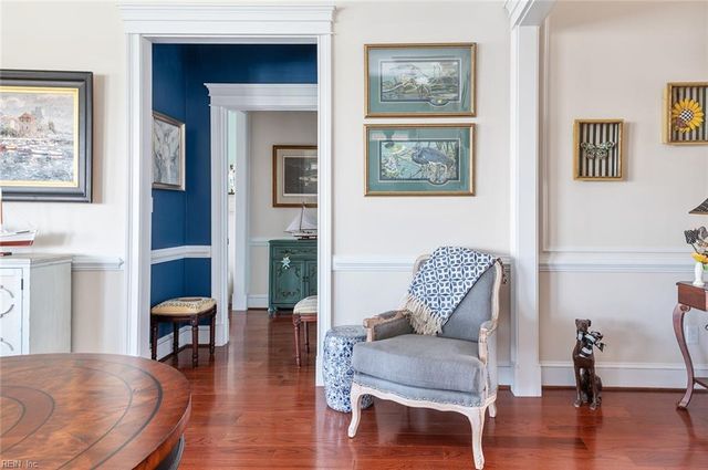 18 Brough LN, Hampton, VA 23669