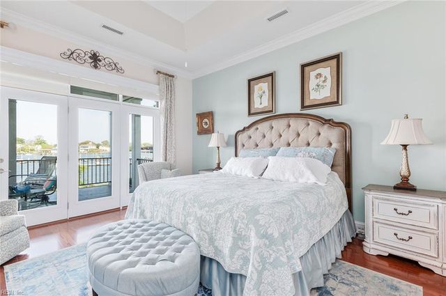 18 Brough LN, Hampton, VA 23669