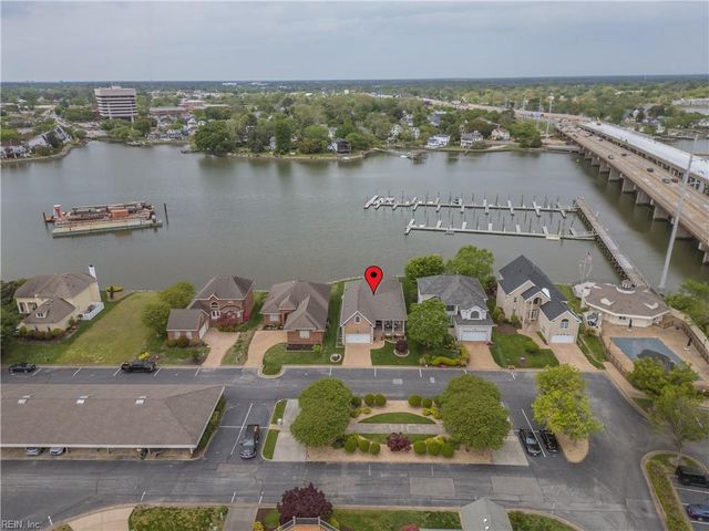 18 Brough LN, Hampton, VA 23669