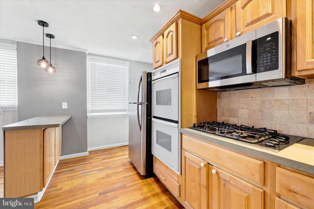 5337 BRITTANY DR, Clifton Heights, PA 19018