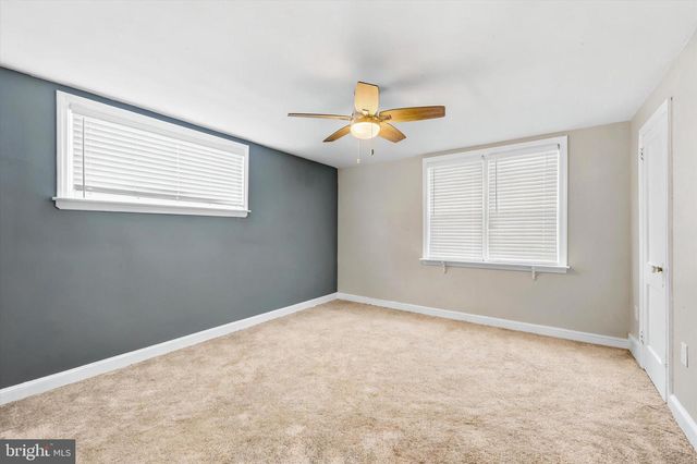 5337 BRITTANY DR, Clifton Heights, PA 19018