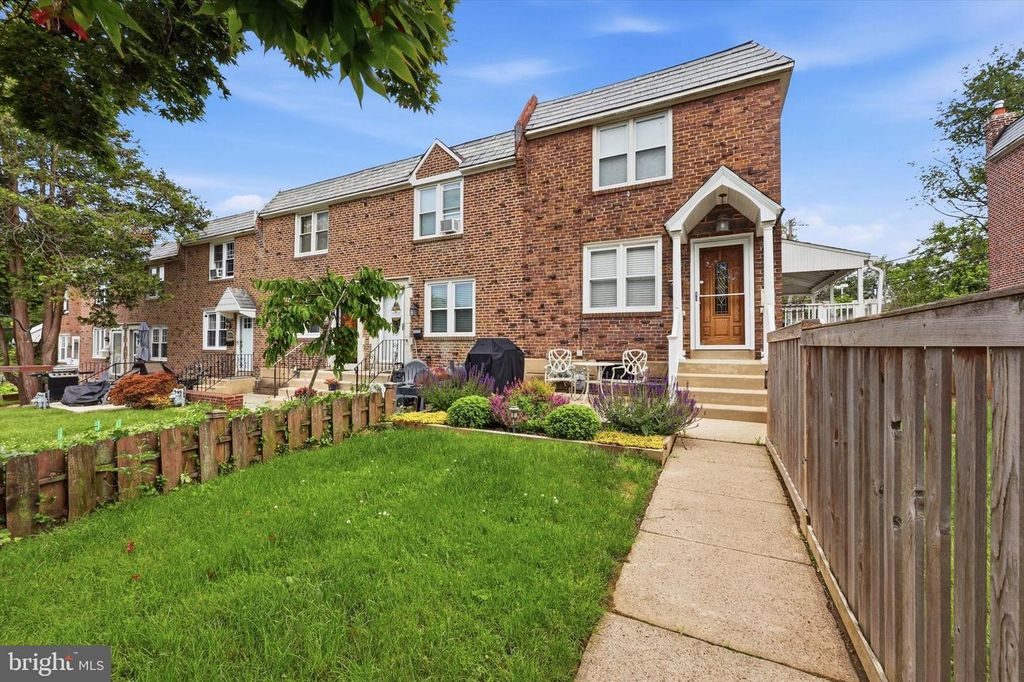 5337 BRITTANY DR, Clifton Heights, PA 19018