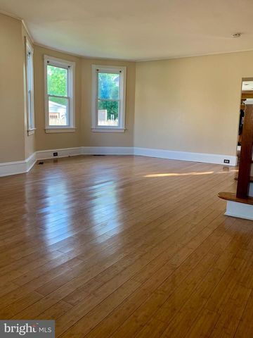 183 HADDON AVE, West Berlin, NJ 08091