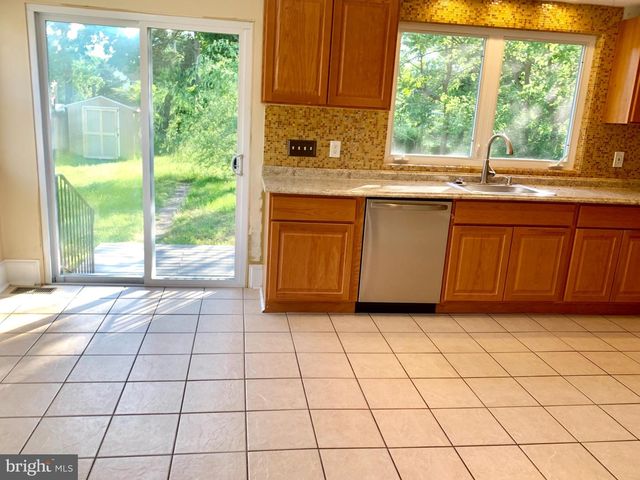 183 HADDON AVE, West Berlin, NJ 08091