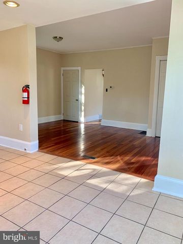 183 HADDON AVE, West Berlin, NJ 08091