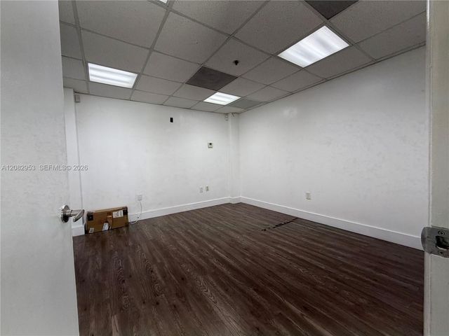10601 NW 122nd Street 8, Medley, FL 33178