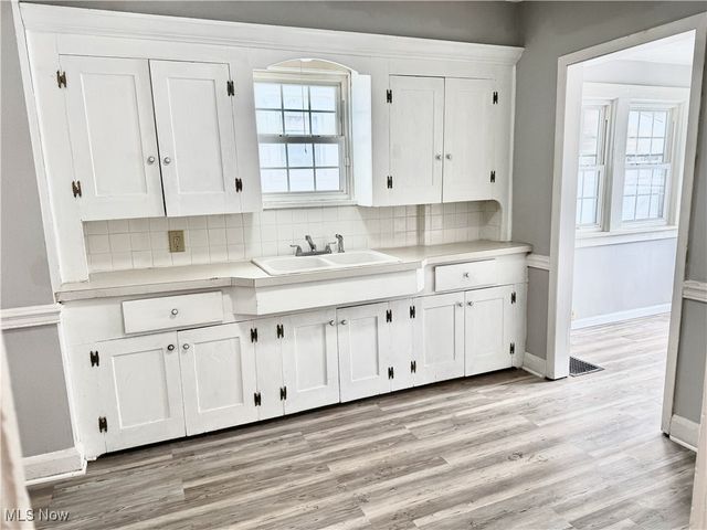 900 Roslyn Avenue SW, Canton, OH 44710