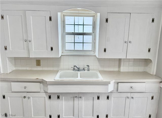 900 Roslyn Avenue SW, Canton, OH 44710