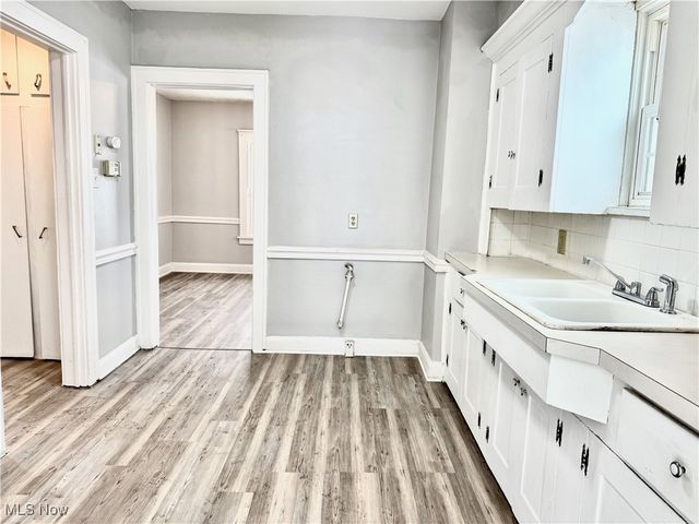 900 Roslyn Avenue SW, Canton, OH 44710