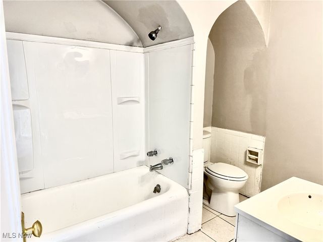 900 Roslyn Avenue SW, Canton, OH 44710