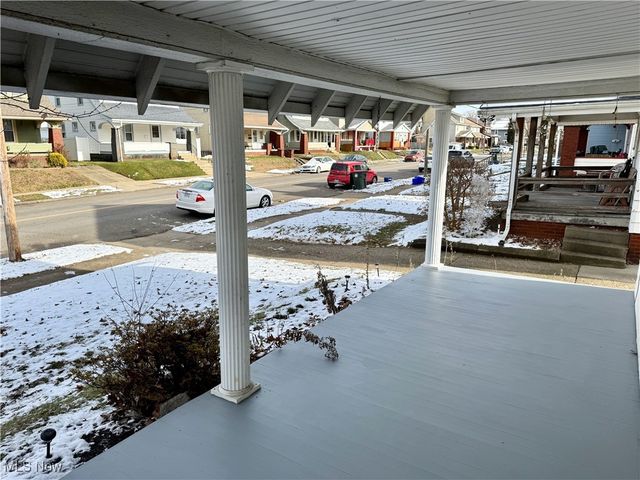 900 Roslyn Avenue SW, Canton, OH 44710