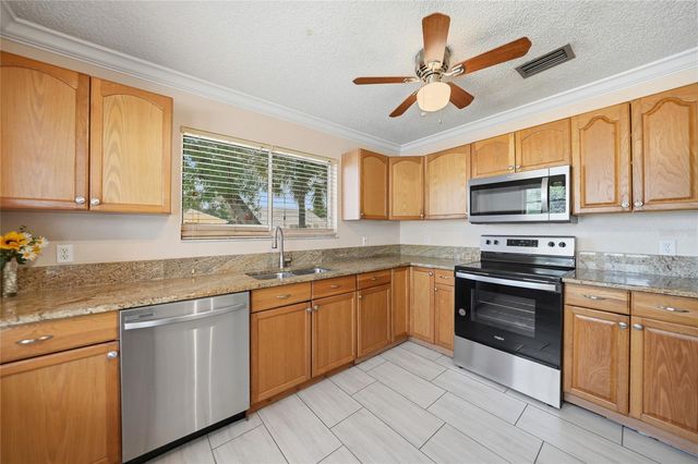 20049 ISOBAR AVENUE, Port Charlotte, FL 33954