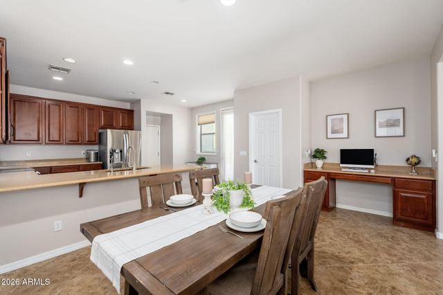 15651 W WESTVIEW Drive, Goodyear, AZ 85395