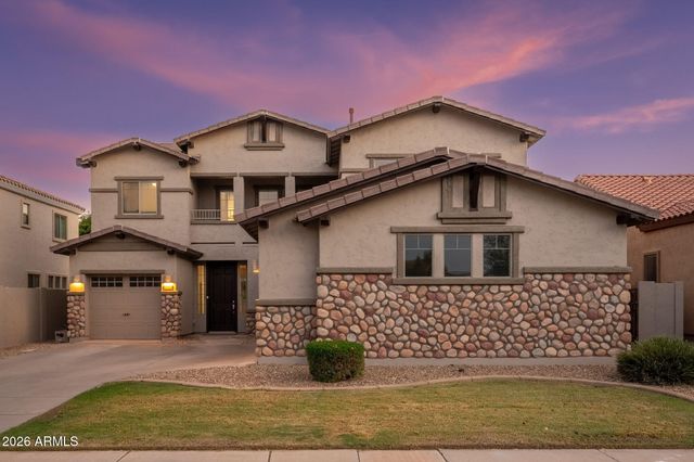 15651 W WESTVIEW Drive, Goodyear, AZ 85395