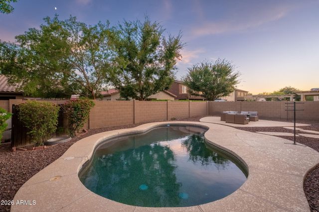 15651 W WESTVIEW Drive, Goodyear, AZ 85395
