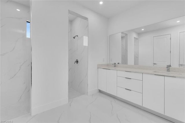 4202 NW 33rd ST, Cape Coral, FL 33993