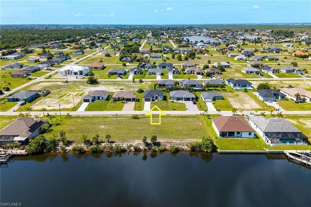 4202 NW 33rd ST, Cape Coral, FL 33993