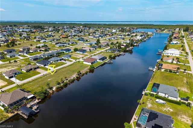 4202 NW 33rd ST, Cape Coral, FL 33993