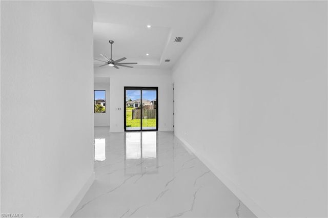 4202 NW 33rd ST, Cape Coral, FL 33993