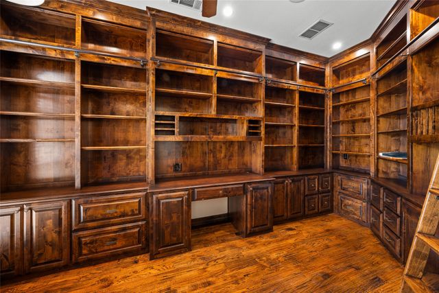 4392 Liam Drive, Frisco, TX 75034