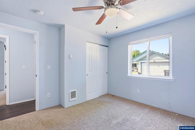 5201 9th Ct SE, Salem, OR 97306