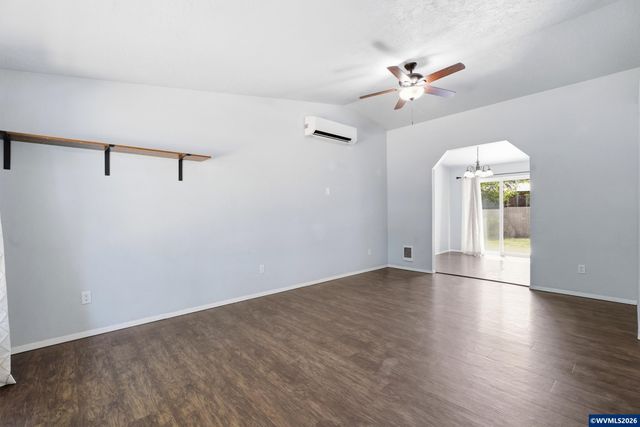 5201 9th Ct SE, Salem, OR 97306