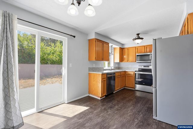 5201 9th Ct SE, Salem, OR 97306