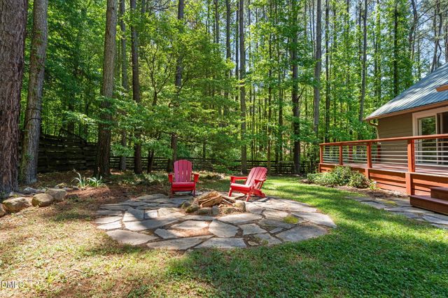 1212 Tallyho Trail, Chapel Hill, NC 27516