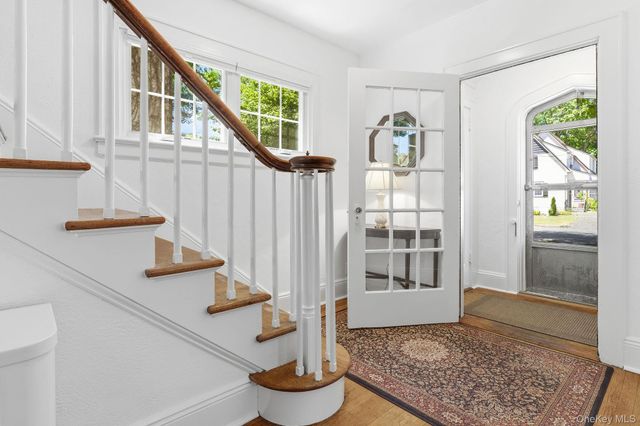 35 Prescott Avenue, White Plains, NY 10605