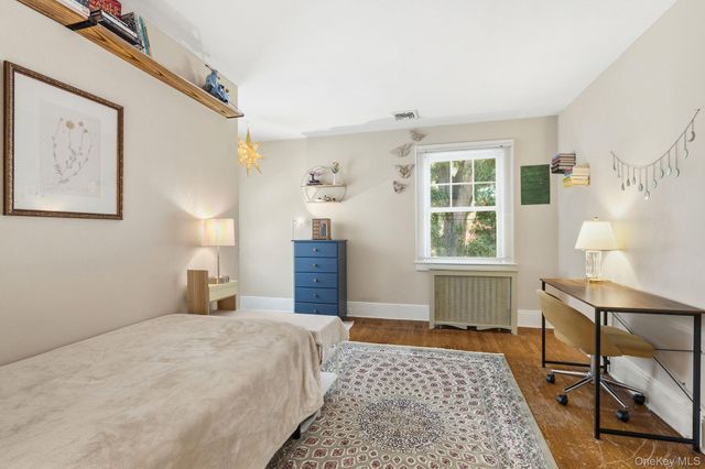 35 Prescott Avenue, White Plains, NY 10605