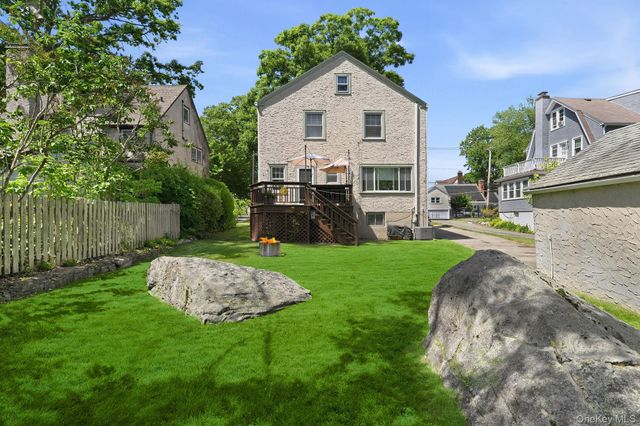 35 Prescott Avenue, White Plains, NY 10605