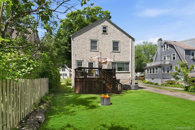 35 Prescott Avenue, White Plains, NY 10605