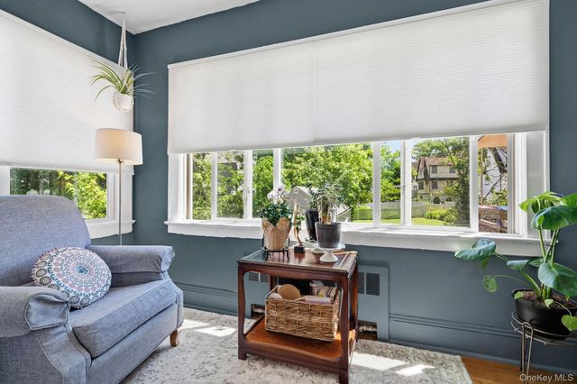 35 Prescott Avenue, White Plains, NY 10605