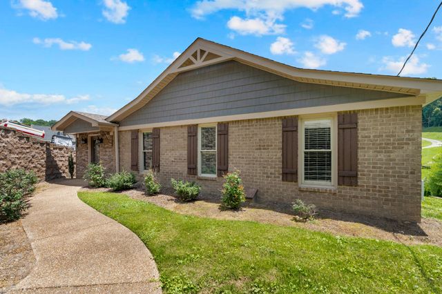 814 Shasteen Hollow Rd, Lynchburg, TN 37352