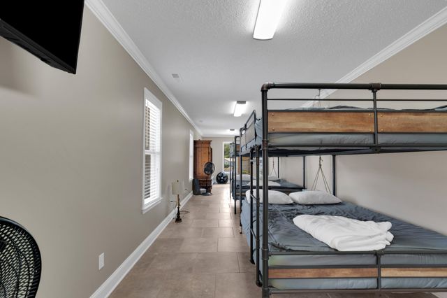 814 Shasteen Hollow Rd, Lynchburg, TN 37352