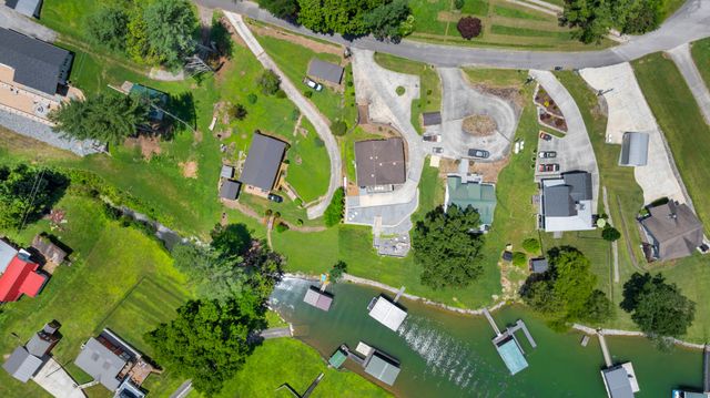 814 Shasteen Hollow Rd, Lynchburg, TN 37352