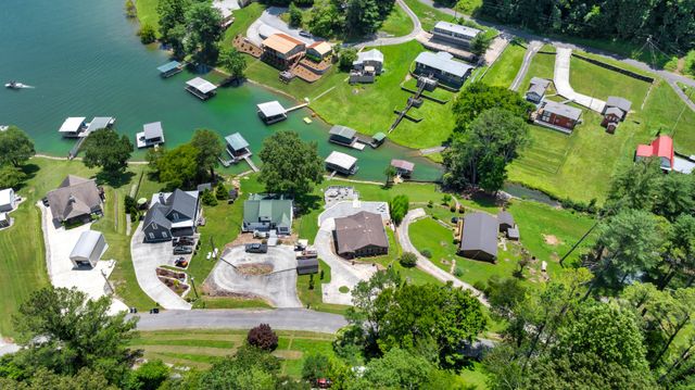 814 Shasteen Hollow Rd, Lynchburg, TN 37352