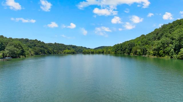 814 Shasteen Hollow Rd, Lynchburg, TN 37352