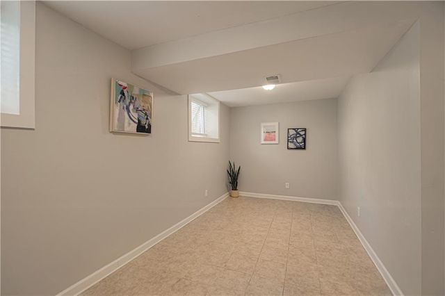 2519 W 40th Avenue, Kansas City, KS 66103