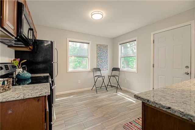 2519 W 40th Avenue, Kansas City, KS 66103