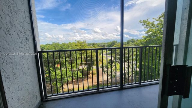 7541 NW 16th St 1507, Plantation, FL 33313