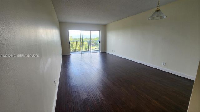 7541 NW 16th St 1507, Plantation, FL 33313