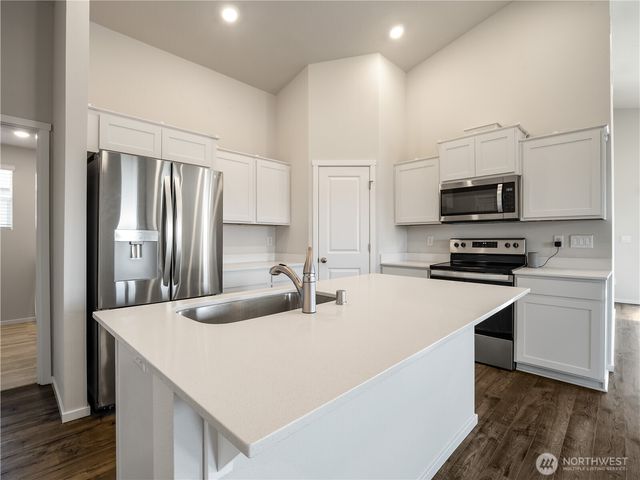 103 Quartz Way, Kalama, WA 98625