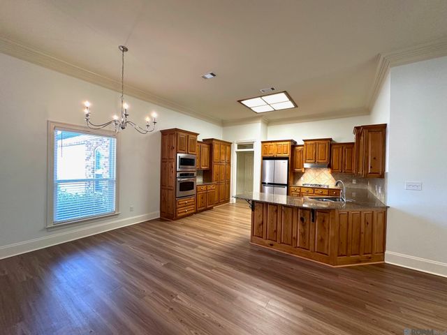 10723 Hillbrook Ave, Baton Rouge, LA 70810