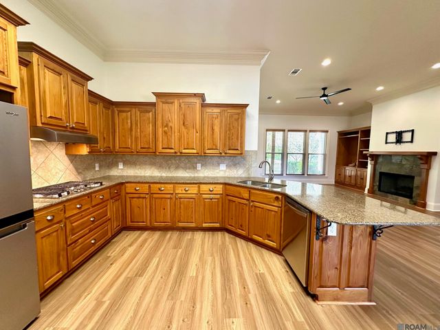 10723 Hillbrook Ave, Baton Rouge, LA 70810