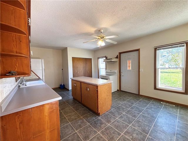 331 Phipps Avenue, Rice Lake, WI 54868