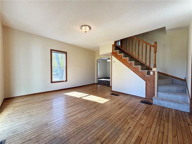 331 Phipps Avenue, Rice Lake, WI 54868