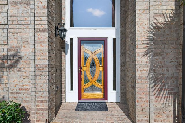 14750 Kendallbrook Drive, Houston, TX 77095