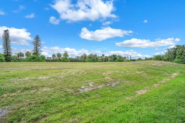 6361 N Falls Cir Drive 408, Lauderhill, FL 33319