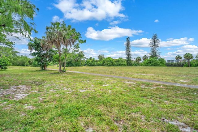 6361 N Falls Cir Drive 408, Lauderhill, FL 33319